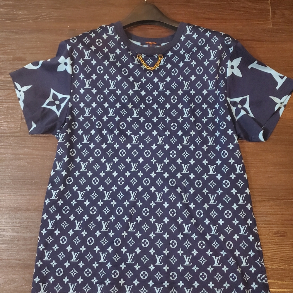 LOUIS VUITTON MIXED MONOGRAM T-SHIRT - Picture 7 of 10